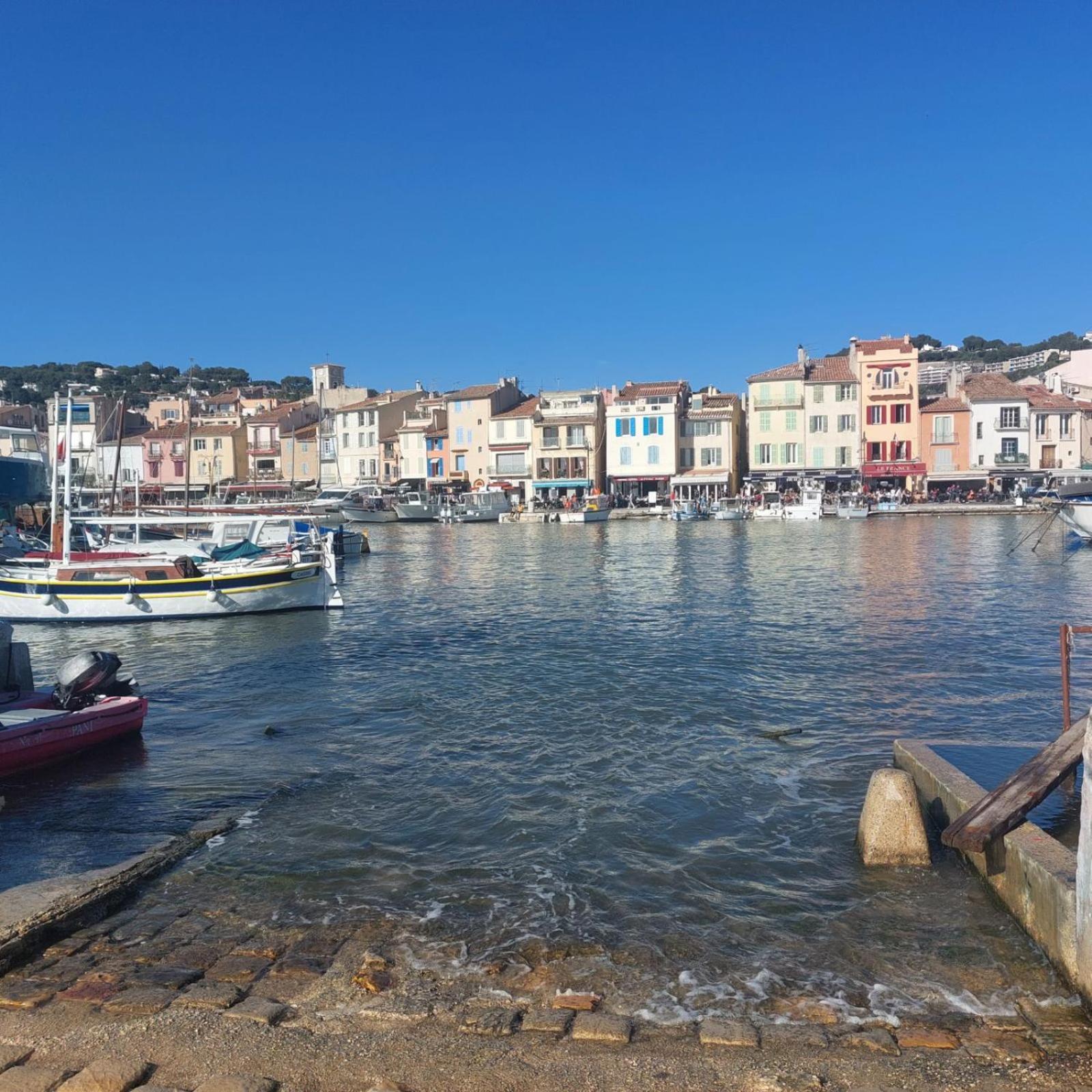 Appartement Le Mehari Cassis Exteriér fotografie